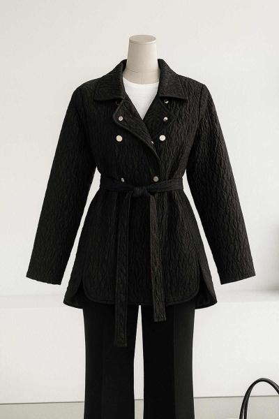 Dört Düğmeli Kapitone Ceket Siyah