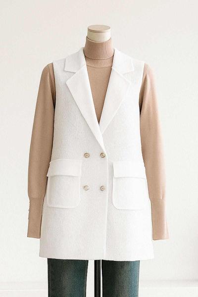 Metal Düğmeli Çift Cepli Buklet Yelek Ekru