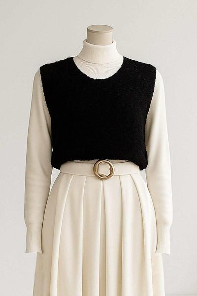 Bisiklet Yaka Ponponlu Triko Süveter Siyah