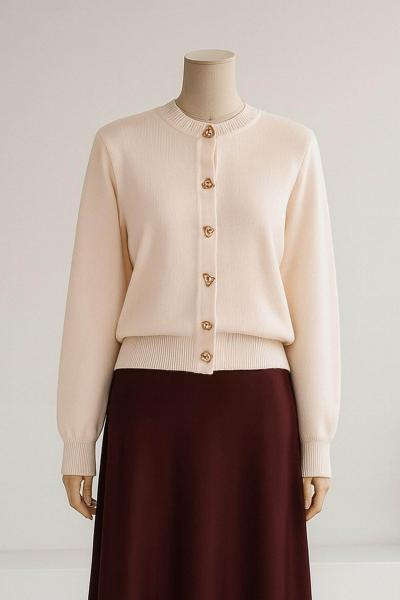 Kalp Düğmeli Kısa Triko Hırka Krem