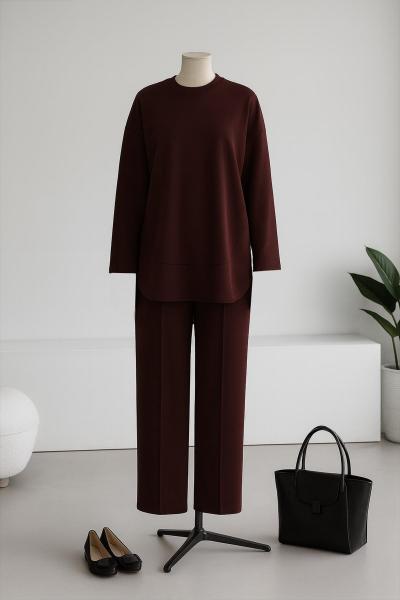 Arkası Uzun Parçalı Dikişli Pantolonlu Oysho Takım Kahve