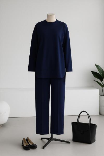 Arkası Uzun Parçalı Dikişli Pantolonlu Oysho Takım Lacivert
