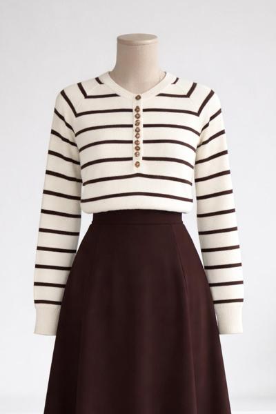 Patı Çok Düğmeli Enine Çizgili Triko Kazak Ekru Kahve